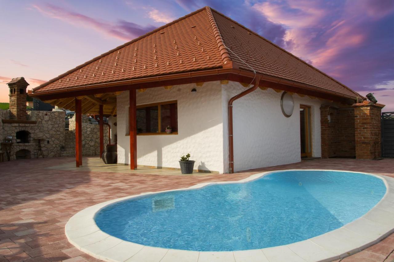 Apartamento Secret Wellness Bodonci Exterior foto